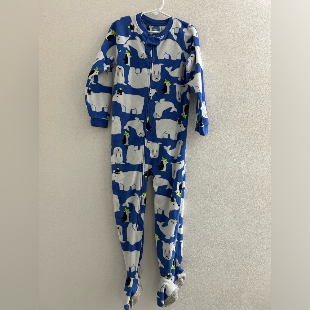 Blue Polar Bear Kids One Piece footie pajamas! Size 5T